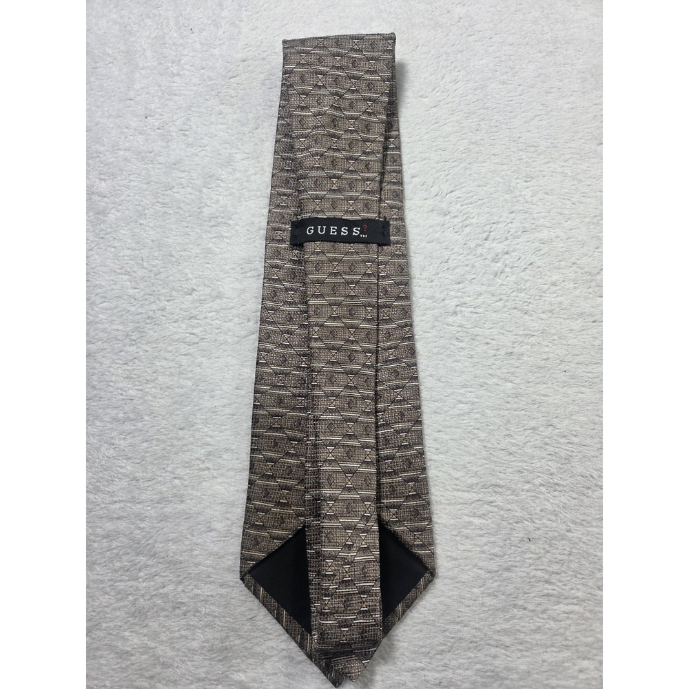 GUESS 100% Silk Tie Brown Geometric Diamond Pattern Classic Designer Necktie